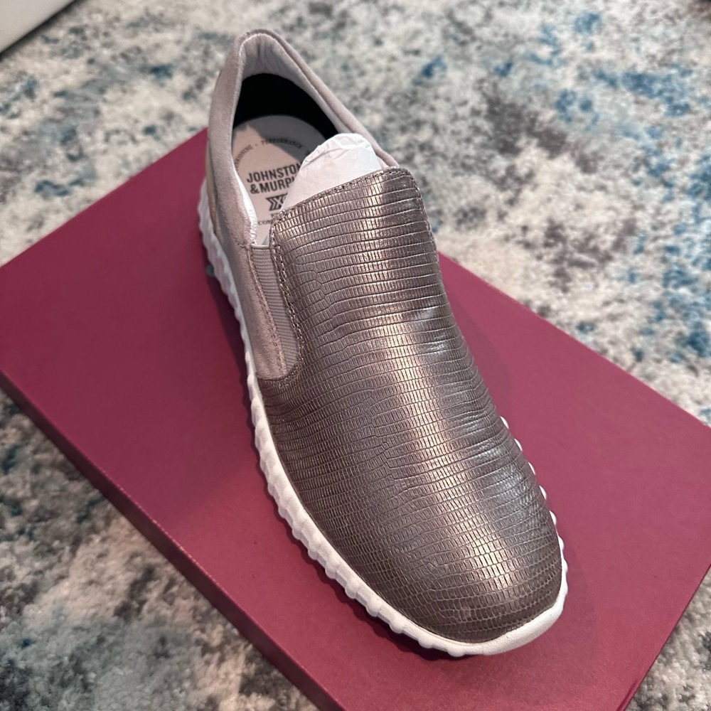 Brand new in the box Johnston and Murphy shoes